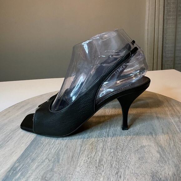 Donald J Pliner Shoes Black Slingback Peep Toe Kitten Heels US Size 7 M Italy - Picture 2 of 12